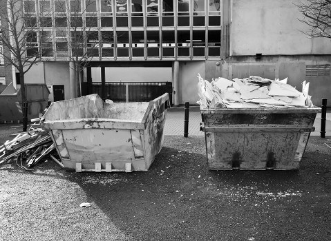 Commercial waste collection in Canary Wharf office building