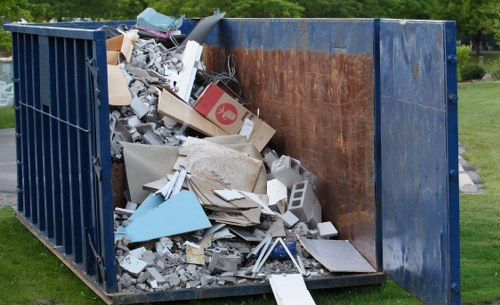 Donation center accepting furniture in Canary Wharf